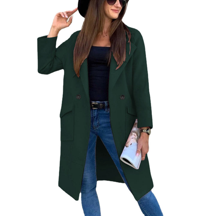 Dam K elegant trenchcoat med dubbel knapprad och praktiska fickor Mirla-Eva Jonsson