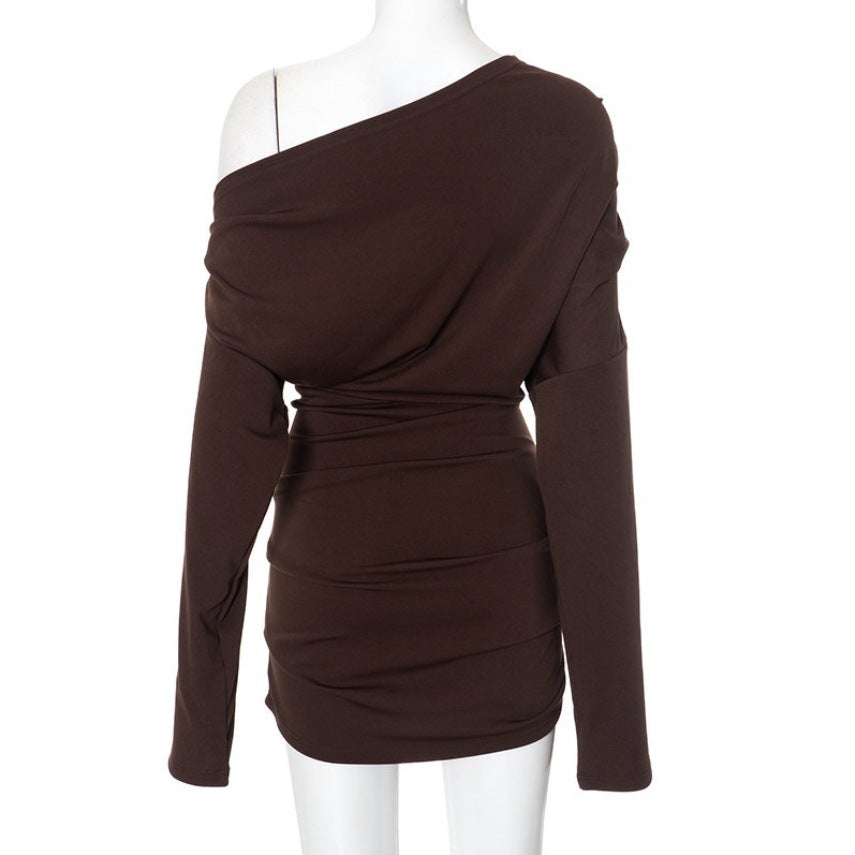 Dam Longsleeve topp med asymmetrisk cut och raffinerad draperingseffekt Mirla-Eva Jonsson