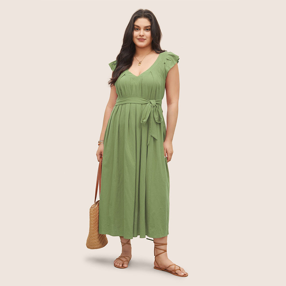 Dam Maxi dress med flödande kjol och dekorativa volangdetaljer Mirla-Eva Jonsson
