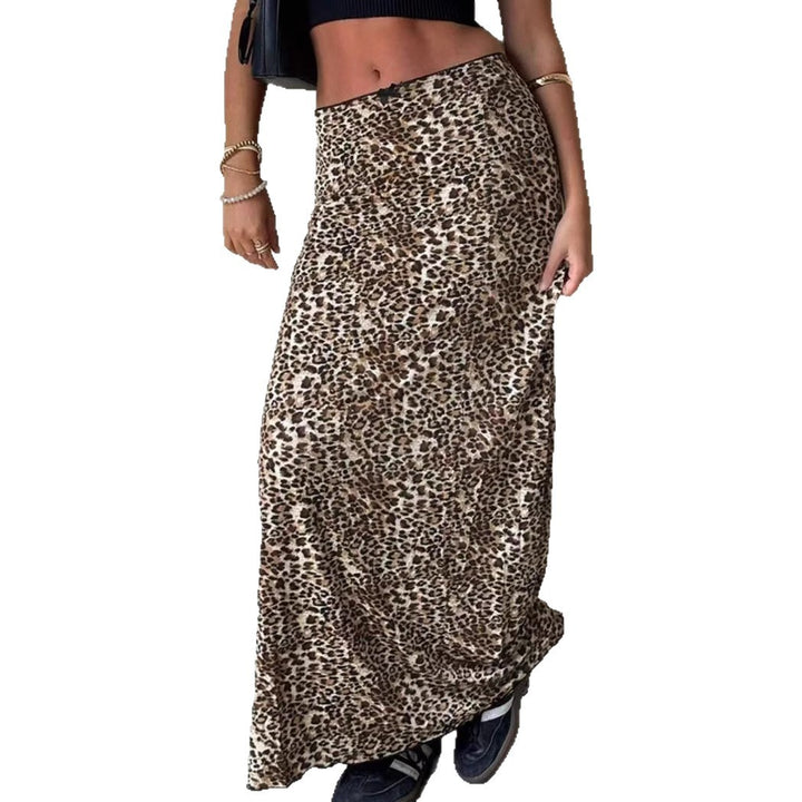 Dam Maxi skirt with animal pattern and flowing cut Mirla-Eva Jonsson