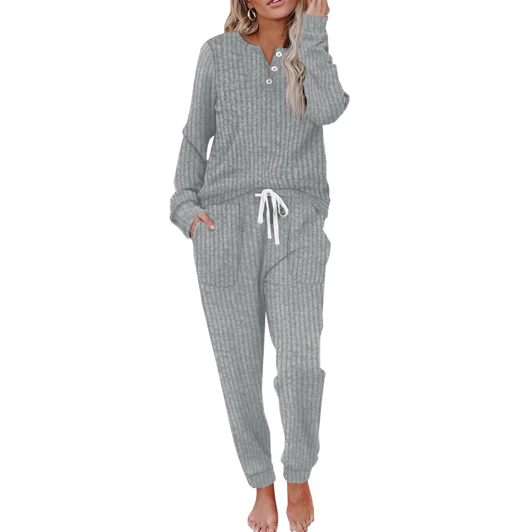 Dam Mjuk Loungewear-set med Knäppning & Praktiska Fickor | Mirla-Eva Jonsson