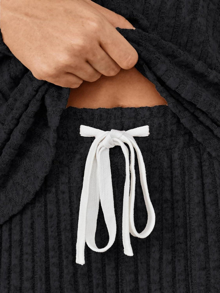 Dam Mjuk Loungewear-set med Knäppning & Praktiska Fickor | Mirla-Eva Jonsson