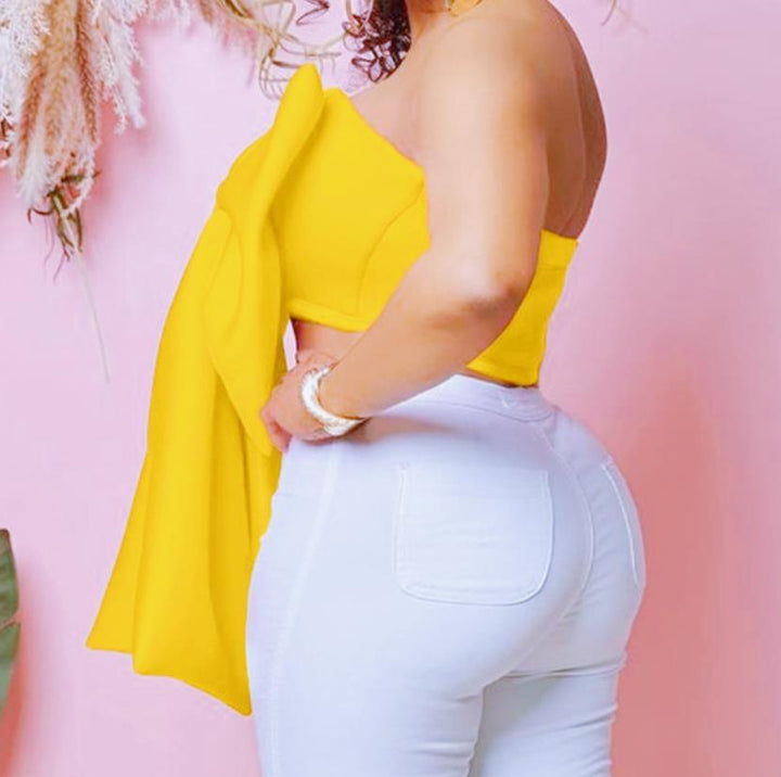 Dam Off-Shoulder Blus med dekorativt sidenband-design Mirla-Eva Jonsson