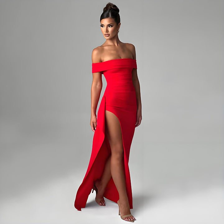 Dam Off-Shoulder Maxikjol med elegant slits och figursydd passform Mirla-Eva Jonsson