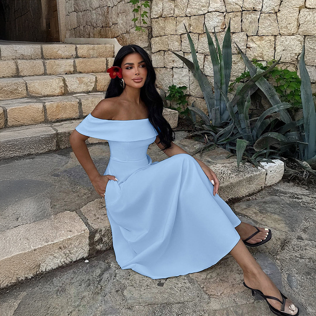 Dam Off-Shoulder Maxiklänning med fickor och elegant silhuett Mirla-Eva Jonsson