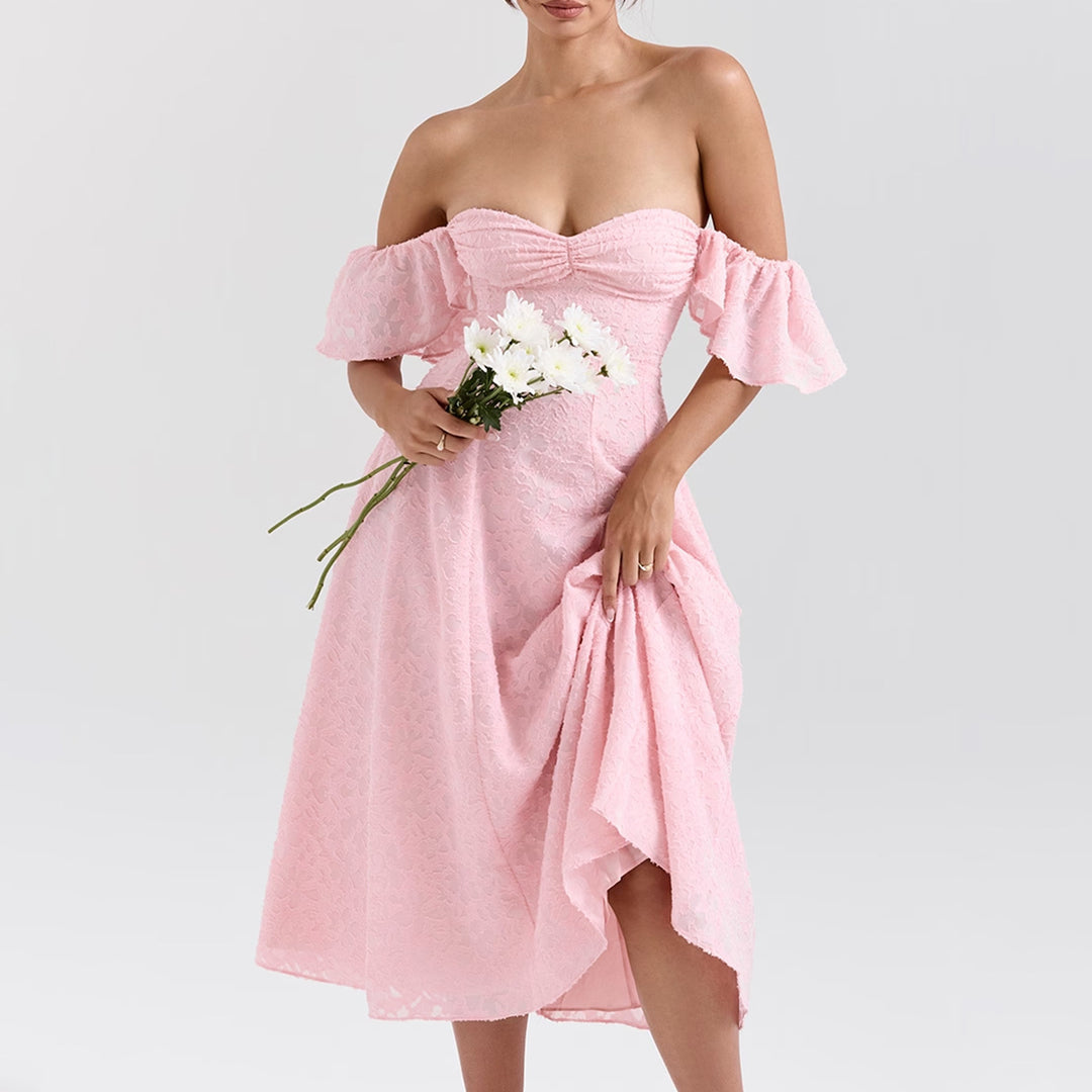 Dam Off-Shoulder Midiklänning med volangdetaljer och figurnära passform Mirla-Eva Jonsson