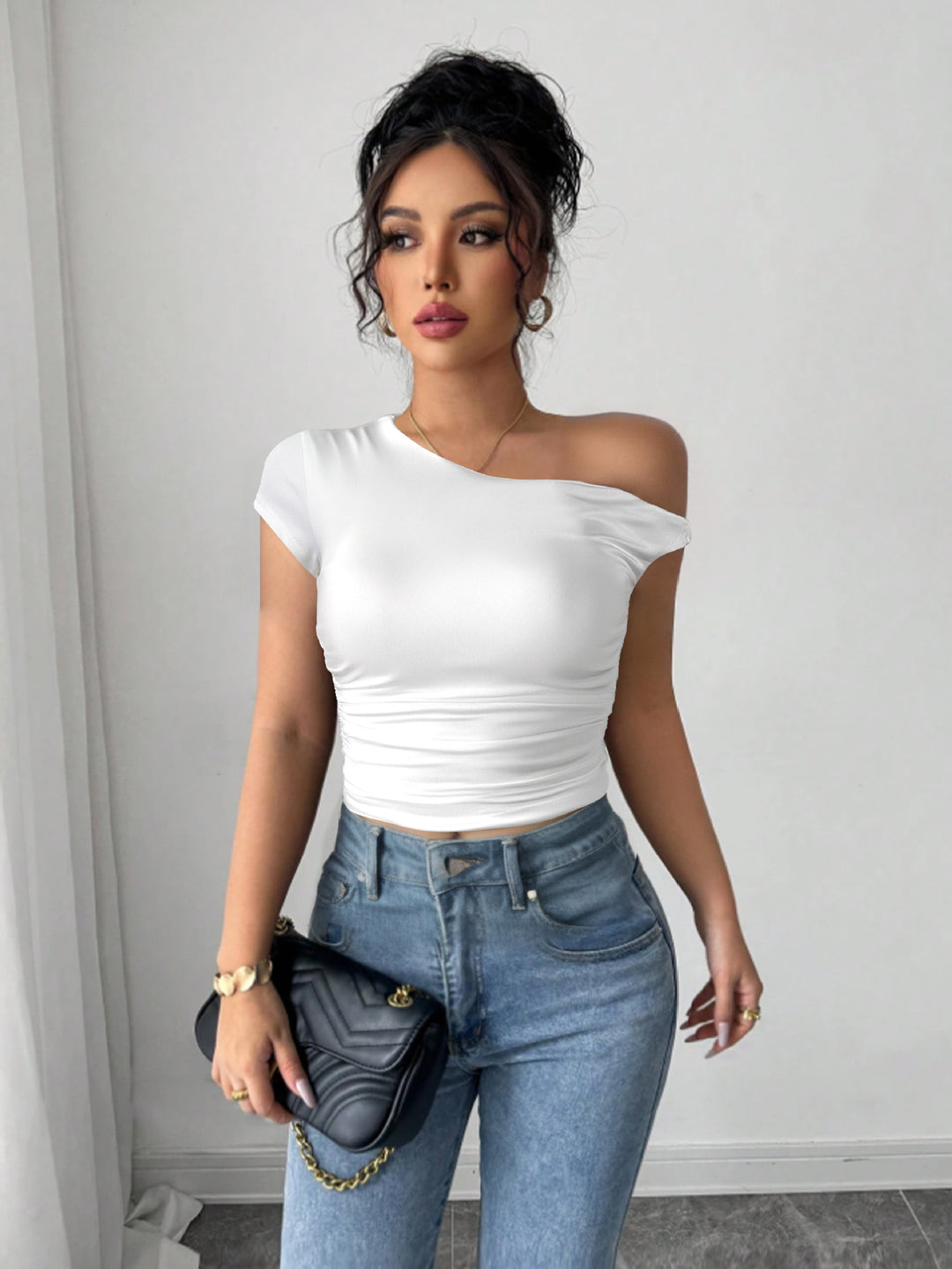 Dam Off-Shoulder Shirt med rynkning och figurskärning Mirla-Eva Jonsson