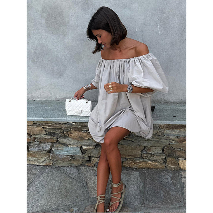 Dam Off-Shoulder sommarklänning med voluminösa ärmar och flödande snitt Mirla-Eva Jonsson