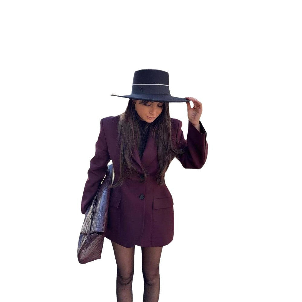 Dam Oversized Blazer av högkvalitativt tyg med moderna fickor Mirla-Eva Jonsson