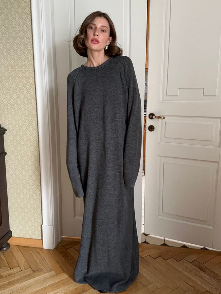 Dam Oversized Stickad Klänning med Löst Passform och Högkvalitets Material Mirla-Eva Jonsson