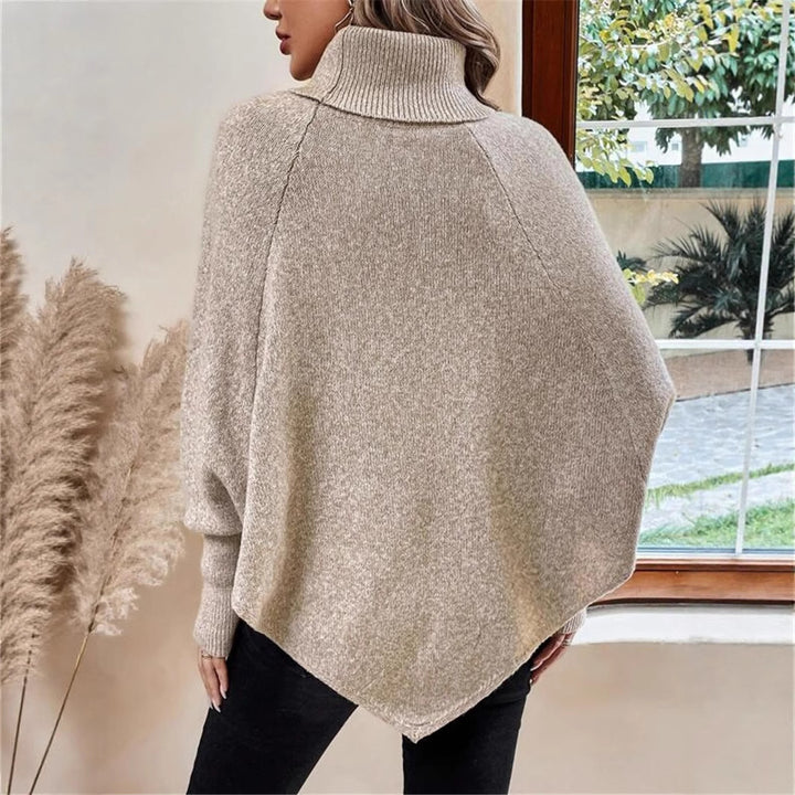 Dam Oversized Stickad Pullover med Rullkrage och Knapppdetaljer Mirla-Eva Jonsson