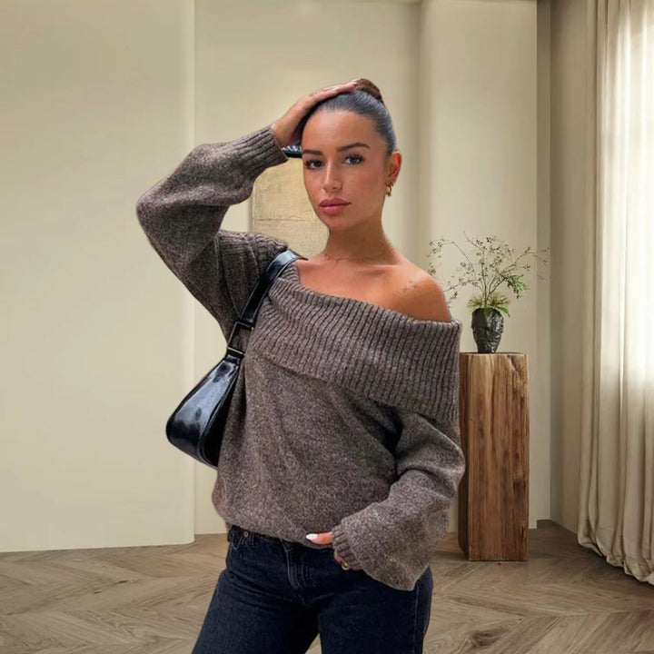 Dam Oversized Stickad tröja med off-shoulder design Mirla-Eva Jonsson