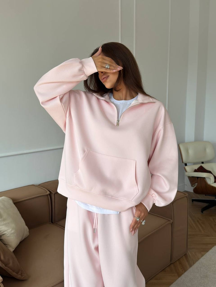 Dam Oversized Sweatshirt och vida byxor Set Mirla-Eva Jonsson