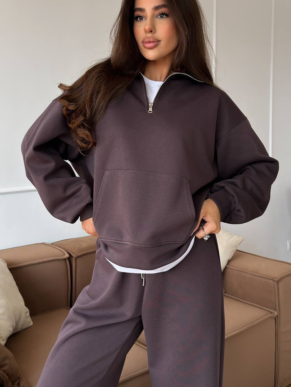 Dam Oversized Sweatshirt och vida byxor Set Mirla-Eva Jonsson