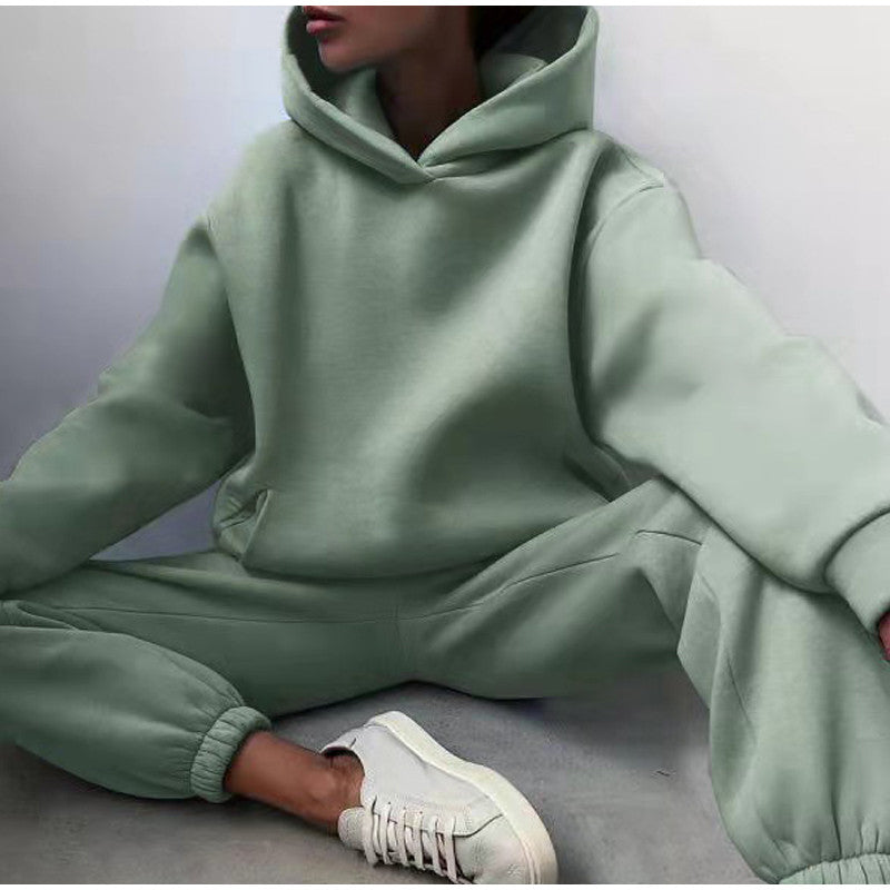 Dam Polyester Träningsoverall med Sportig Design & Avslappnad Passform | Mirla-Eva Jonsson