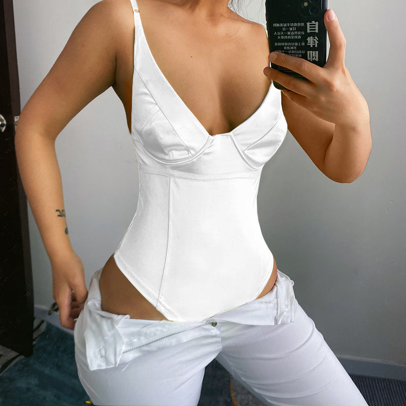 Dam Satin Bustier Top med djupt V-ringad neck och elegant passform Mirla-Eva Jonsson
