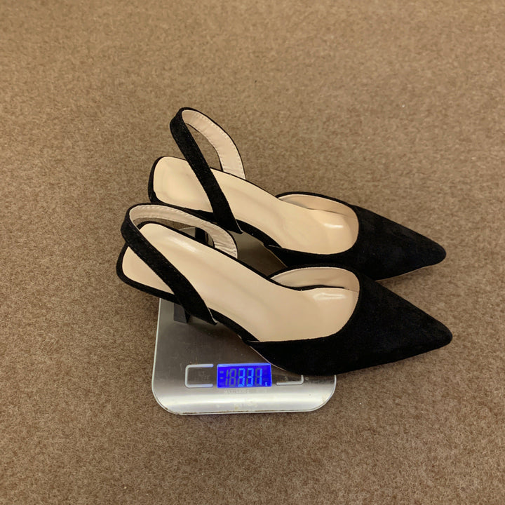 Dam Slingback-pumps i mjuk mocka med elegant spetsdesign och halkfri sula Mirla-Eva Jonsson