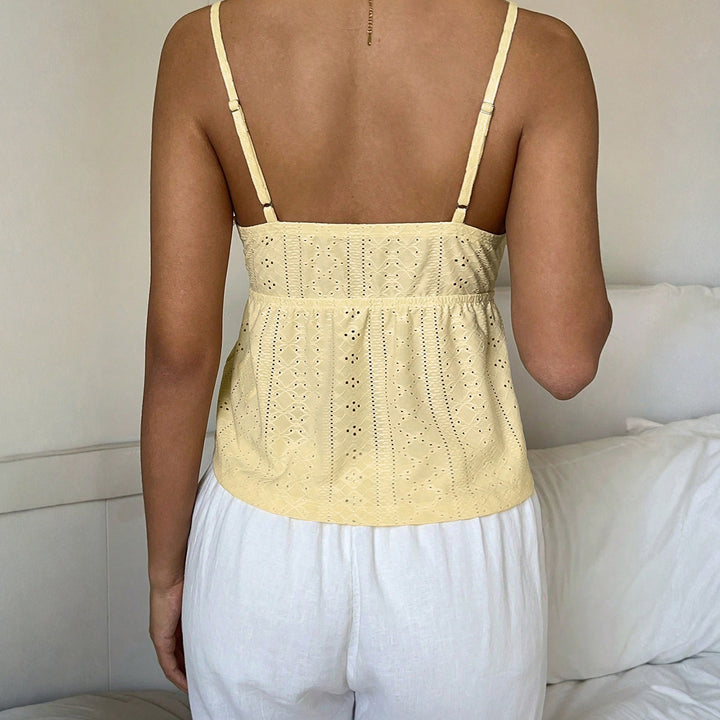 Dam Spaghetti- straps top med fint spetsdetalj och luftig bomullstruktur Mirla-Eva Jonsson