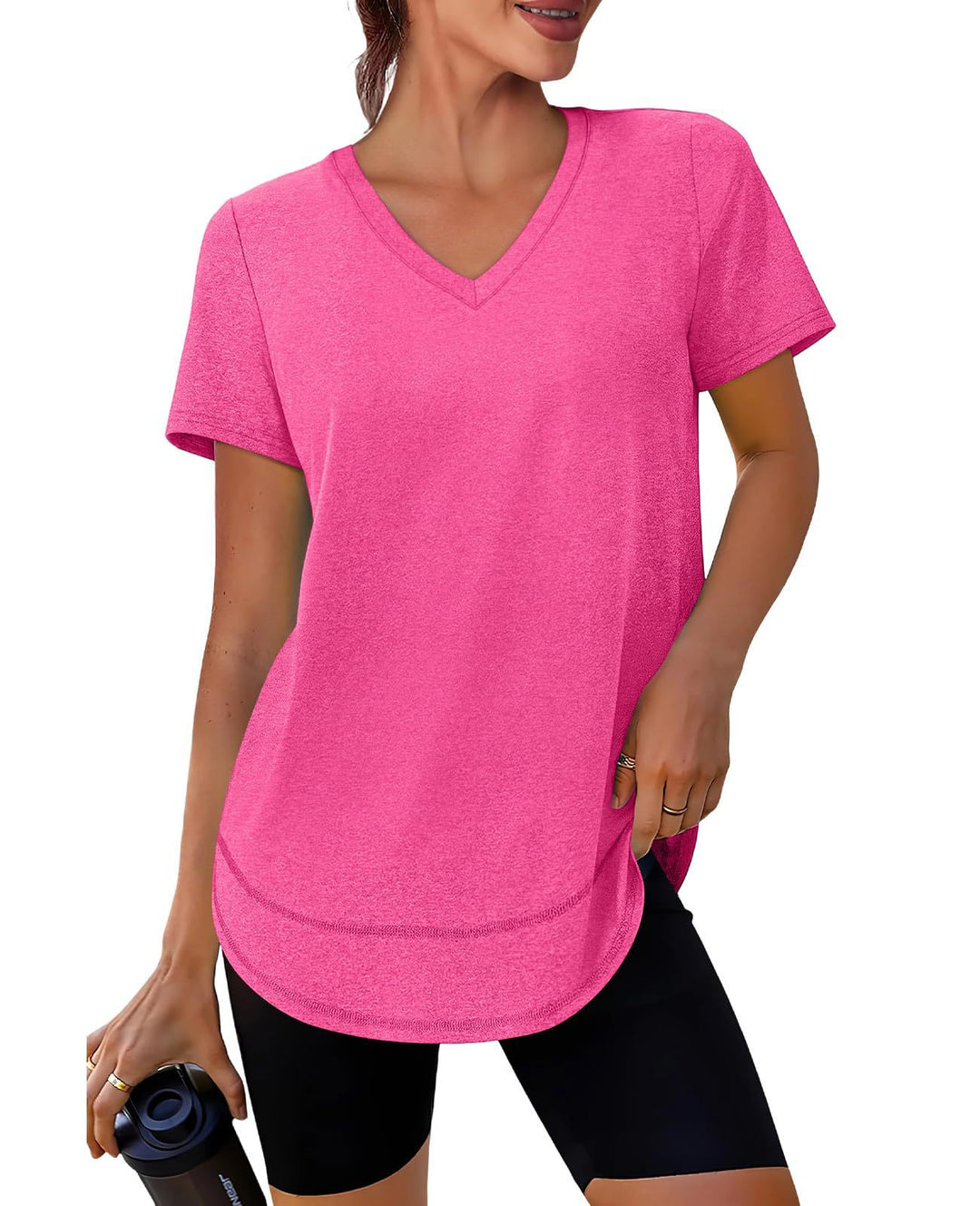 Dam Sportig V-hals T-shirt med avslappnad passform Mirla-Eva Jonsson