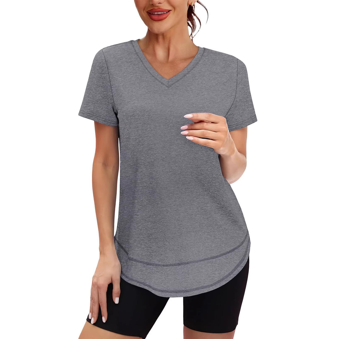 Dam Sportig V-hals T-shirt med avslappnad passform Mirla-Eva Jonsson