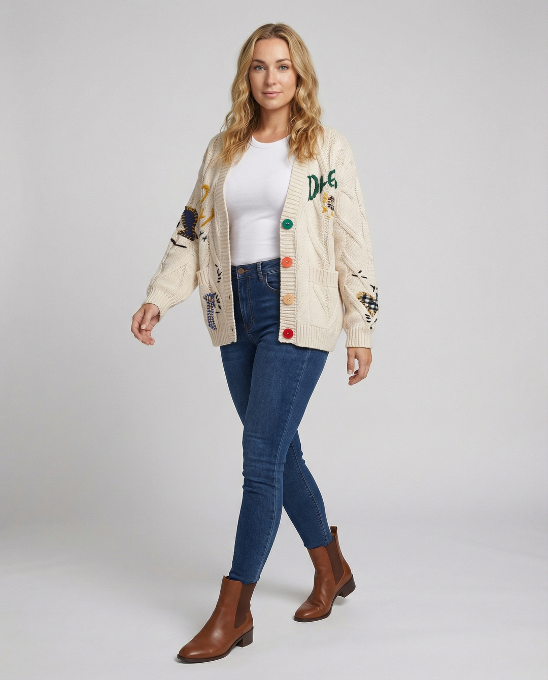 Dam Stickad Cardigan i Chunky-stil med Knäppning & Oversized Passform | Eva Jonsson-Eva Jonsson