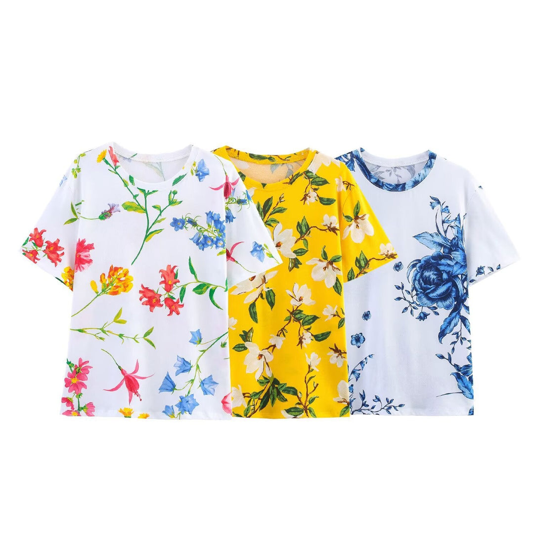 Dam T-shirt i högkvalitativ bomull med blommönster och avslappnad passform Mirla-Eva Jonsson