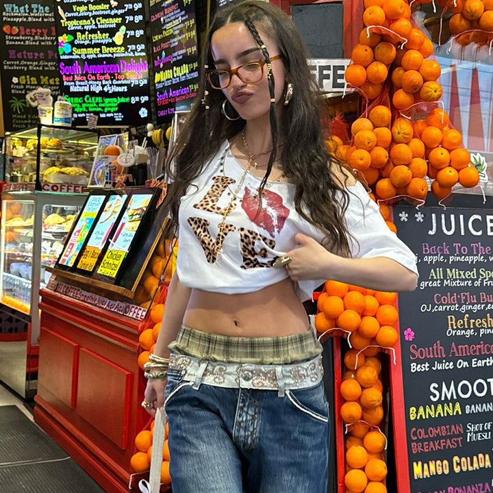Dam T-shirt med djurmönster och iögonfallande tryck Mirla-Eva Jonsson