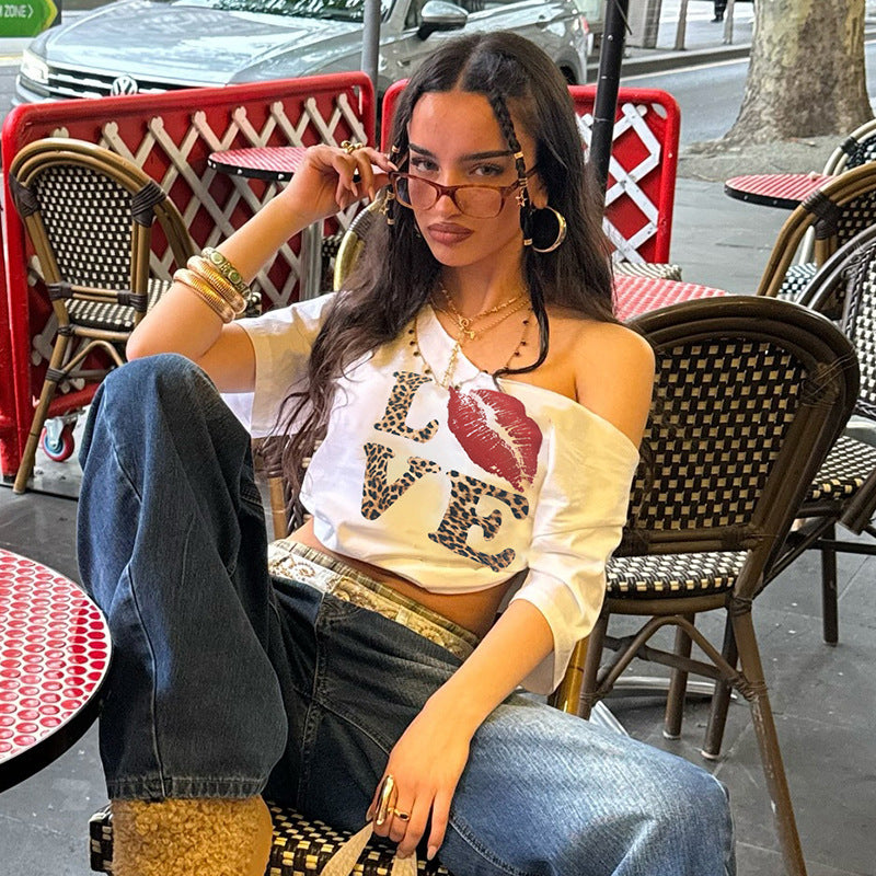 Dam T-shirt med djurmönster och iögonfallande tryck Mirla-Eva Jonsson