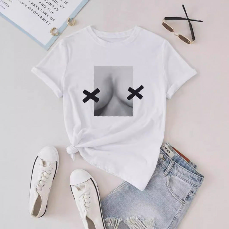 Dam T-shirt med innovativ grafisk design Mirla-Eva Jonsson
