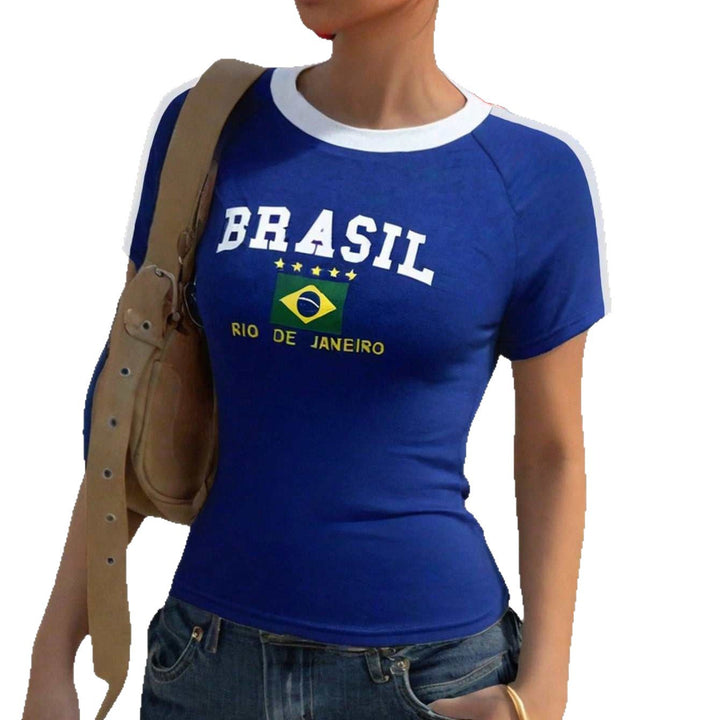 Dam T-shirt med kreativ Brasilien-design och kroppsnära snitt Mirla-Eva Jonsson