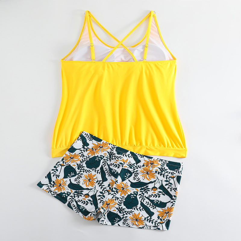 Dam Tankini med blommigt shorts-design Mirla-Eva Jonsson