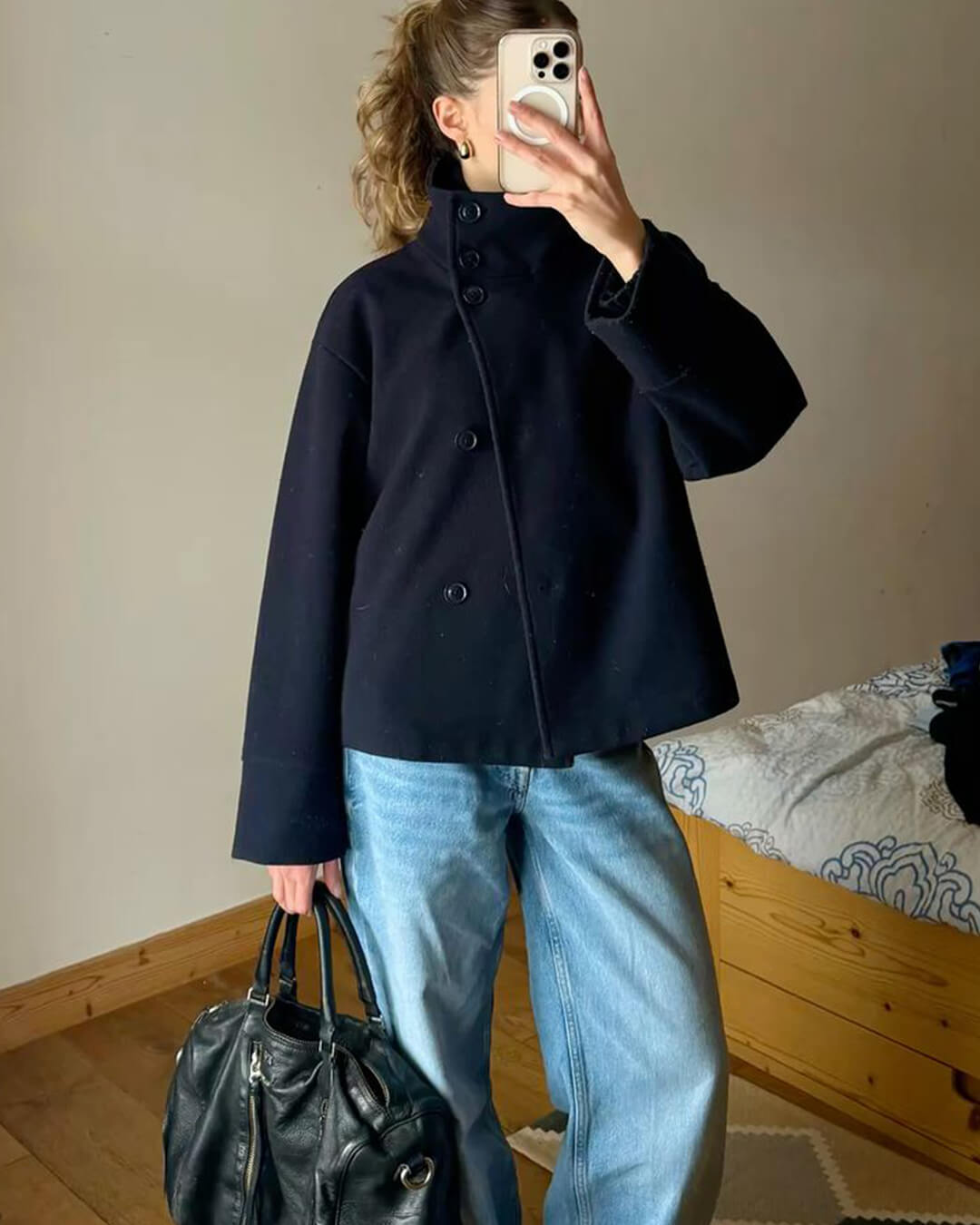 Dam Textiljacka med Ståkrage & Elegant Design | Mirla-Eva Jonsson