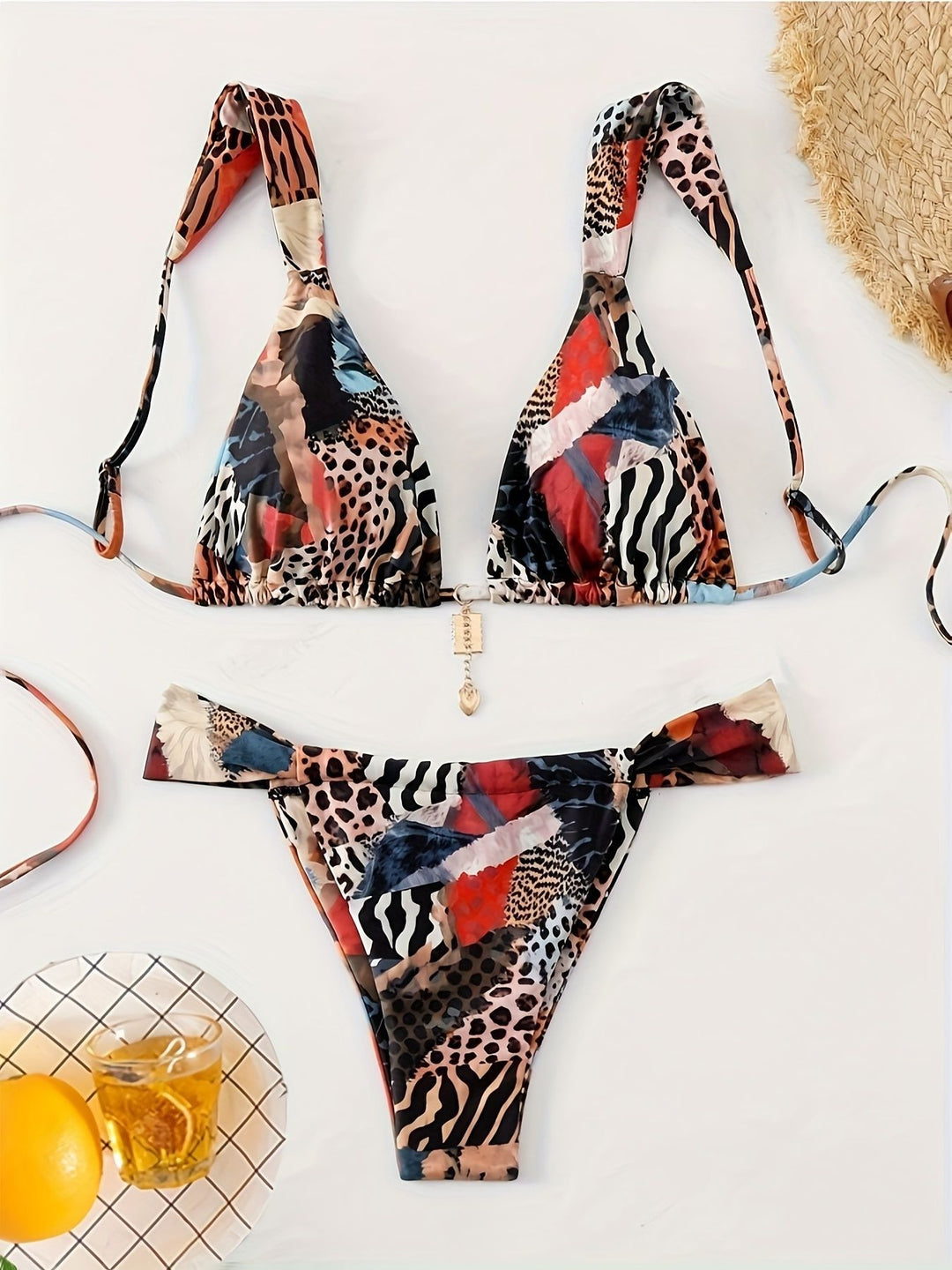 Dam Triangel-Bikini med justerbara axelband och modernt leopardmönster Mirla-Eva Jonsson