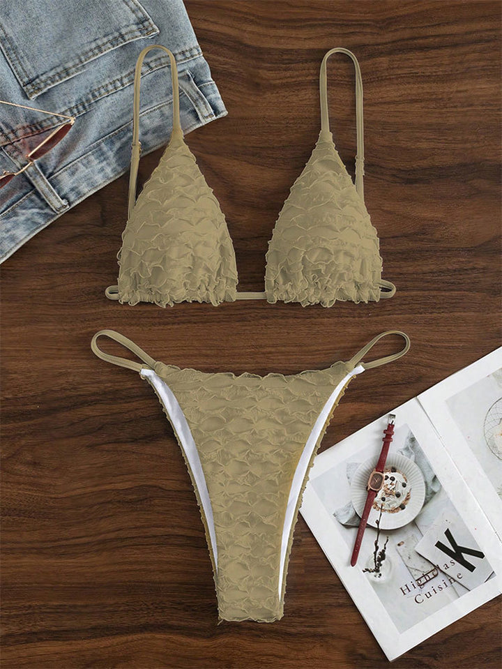 Dam Triangel-Bikini med lager av rynkede detaljer och justerbara band Mirla-Eva Jonsson