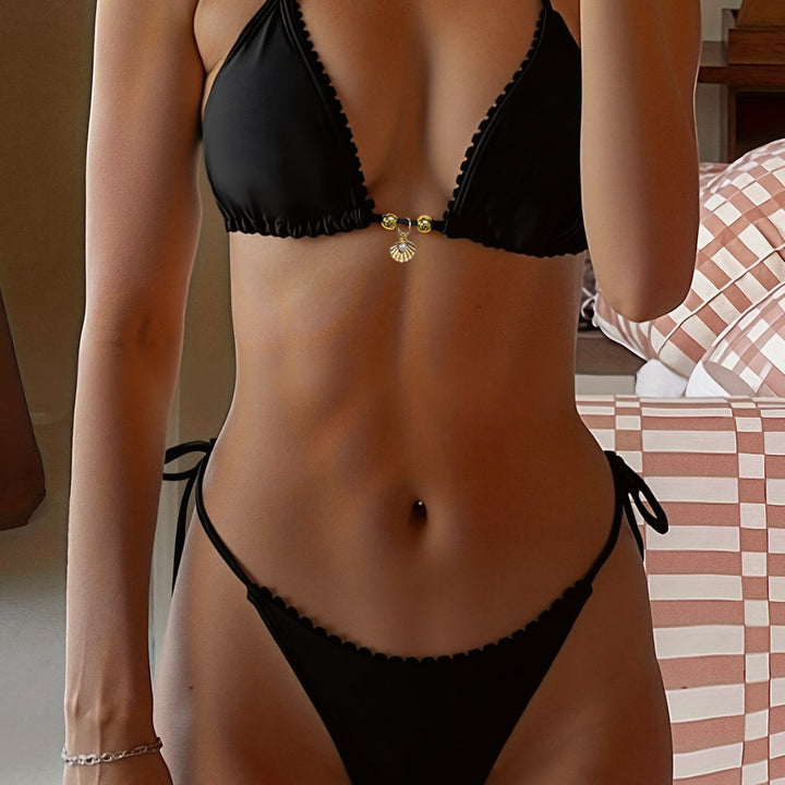 Dam Triangle Bikini med dekorativa band och gula accenter Mirla-Eva Jonsson