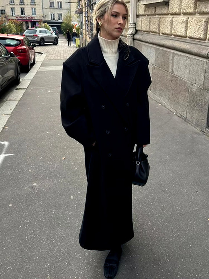 Dam Vävd Trenchcoat med Lång Design & Slagkrage | Mirla-Eva Jonsson
