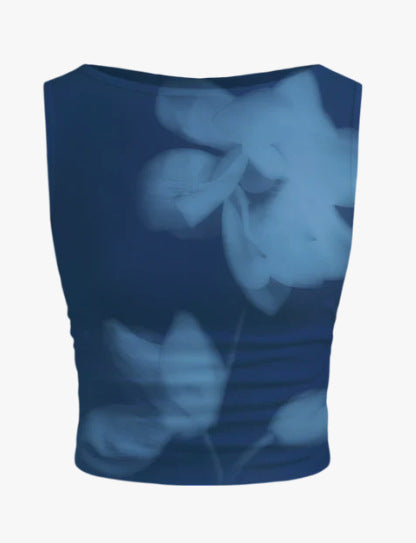 Dam ärmlös crop-top med blommönster och figurnära skärning Mirla-Eva Jonsson