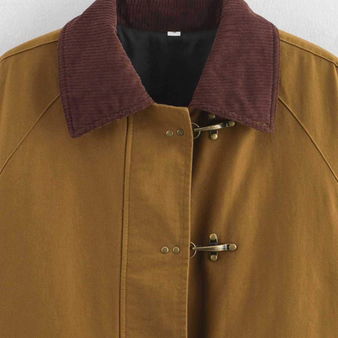 Dam avslappnad Utility-jacka med praktisk knapplåsning Eva Jonsson-Eva Jonsson