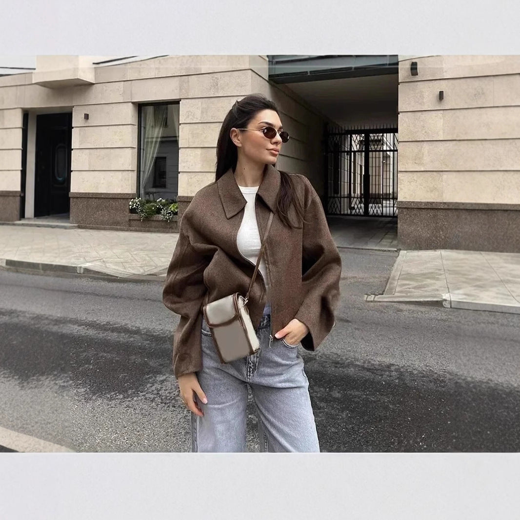 Dam avslappnad fleecejacka med hög krage och praktiska fickor Eva Jonsson-Eva Jonsson