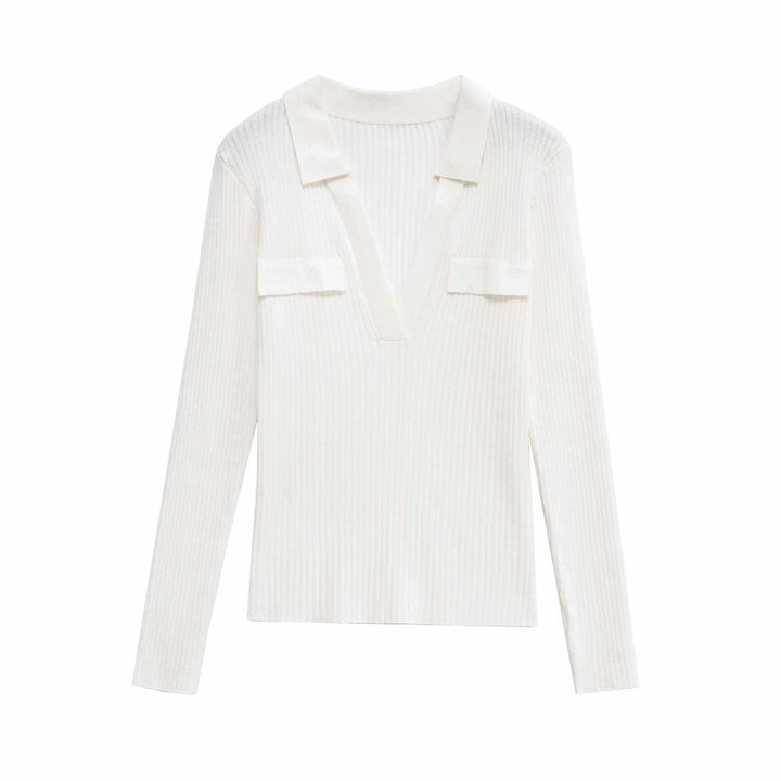 Dam avslappnad långärmad skjorta med modern V-ringning och påsydda fickor Eva Jonsson-Eva Jonsson