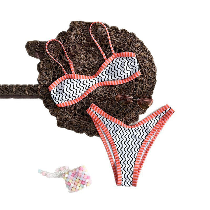 Dam bandeau bikini med vågmönster och justerbara band Mirla-Eva Jonsson