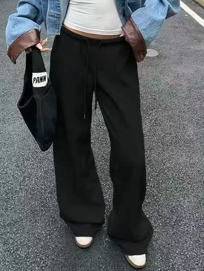 Dam bekväma sweatpants i lös passform Mirla-Eva Jonsson
