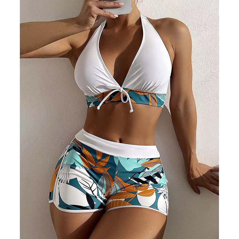 Dam bikini-set med moderiktig halterneck-design och sportig högmidja-skärning Mirla-Eva Jonsson