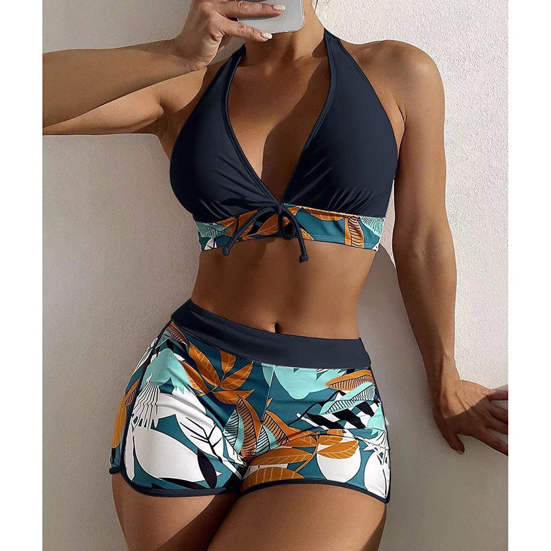 Dam bikini-set med moderiktig halterneck-design och sportig högmidja-skärning Mirla-Eva Jonsson