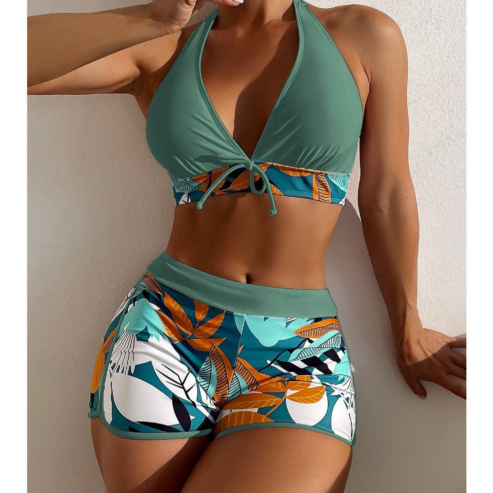 Dam bikini-set med moderiktig halterneck-design och sportig högmidja-skärning Mirla-Eva Jonsson