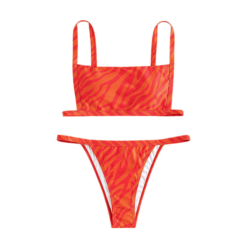 Dam bikini set med trendy snitt och spännande leopardmönster Mirla-Eva Jonsson