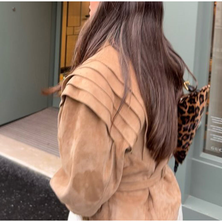 Dam blazerjacka med avtagbart bälte och modernt axeldesign Eva Jonsson-Eva Jonsson