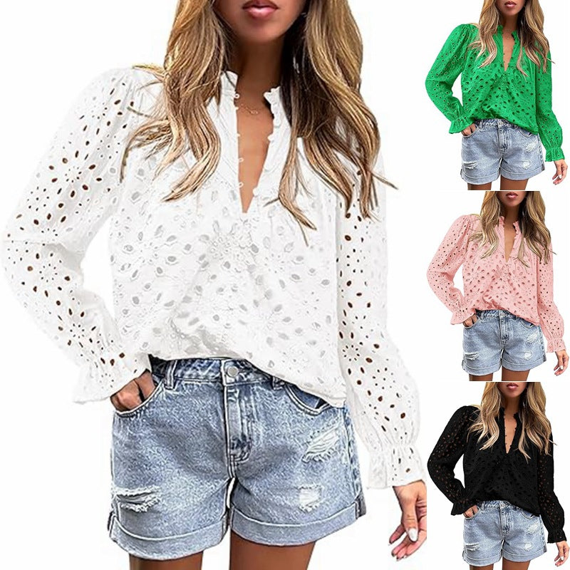 Dam blus med dekorativt hålmönster och ståkrage Eva Jonsson-Eva Jonsson