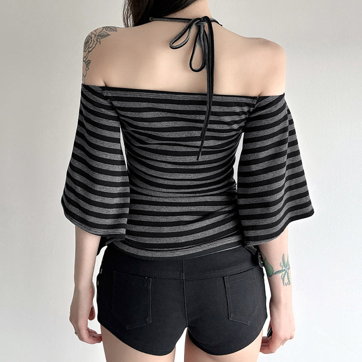Dam blus med snyggt volangdesign och vida ärmar Mirla-Eva Jonsson