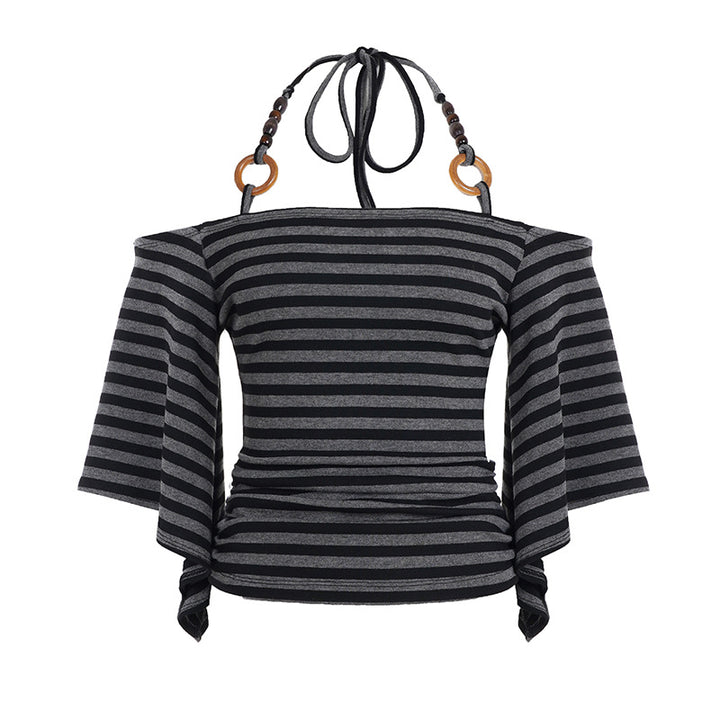 Dam blus med snyggt volangdesign och vida ärmar Mirla-Eva Jonsson